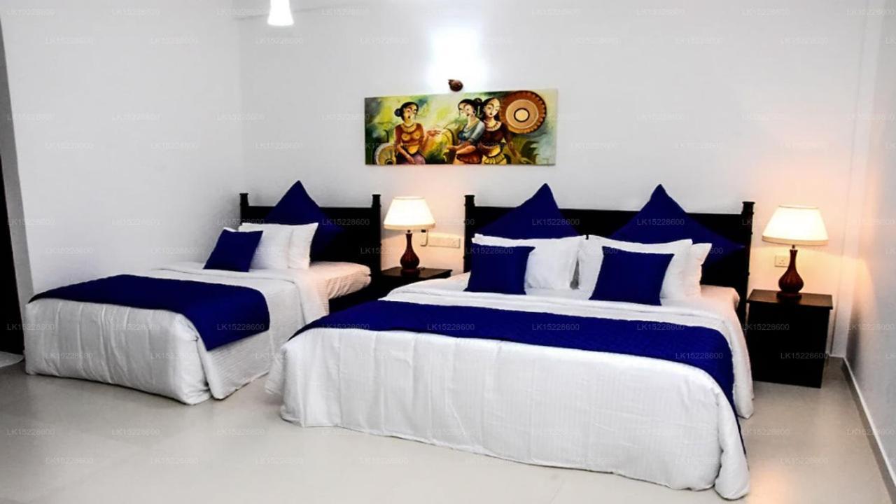 Blue Spring Hotel 와두와 외부 사진