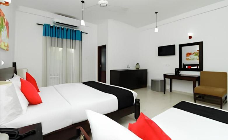 Blue Spring Hotel 와두와 외부 사진