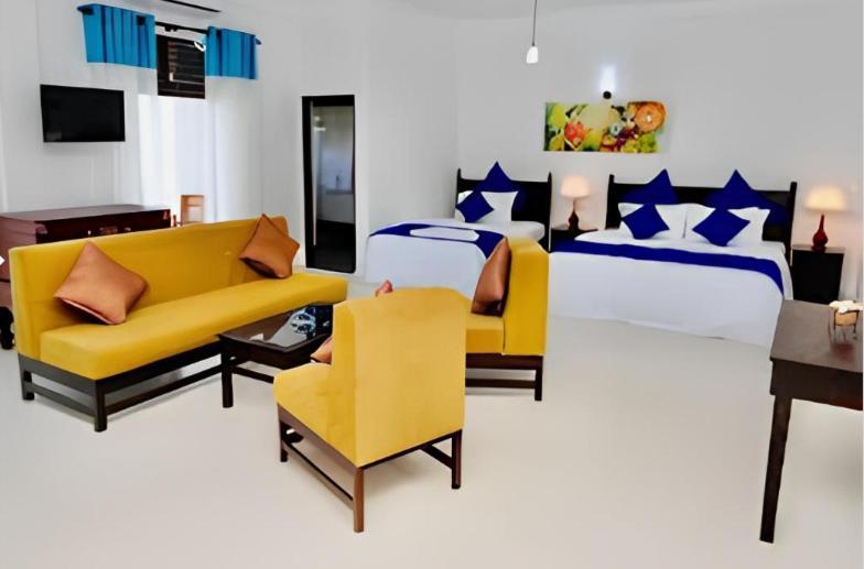 Blue Spring Hotel 와두와 외부 사진