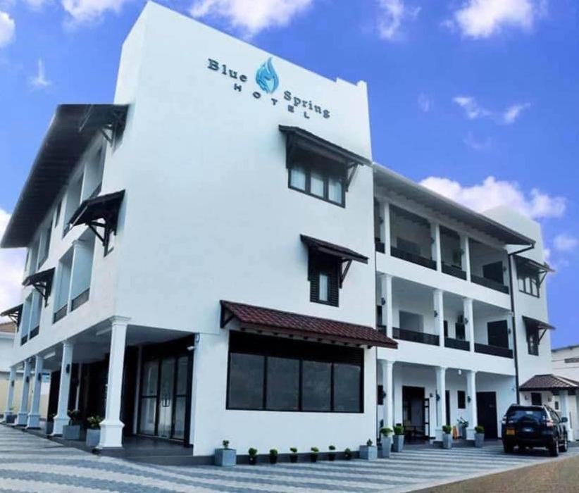 Blue Spring Hotel 와두와 외부 사진